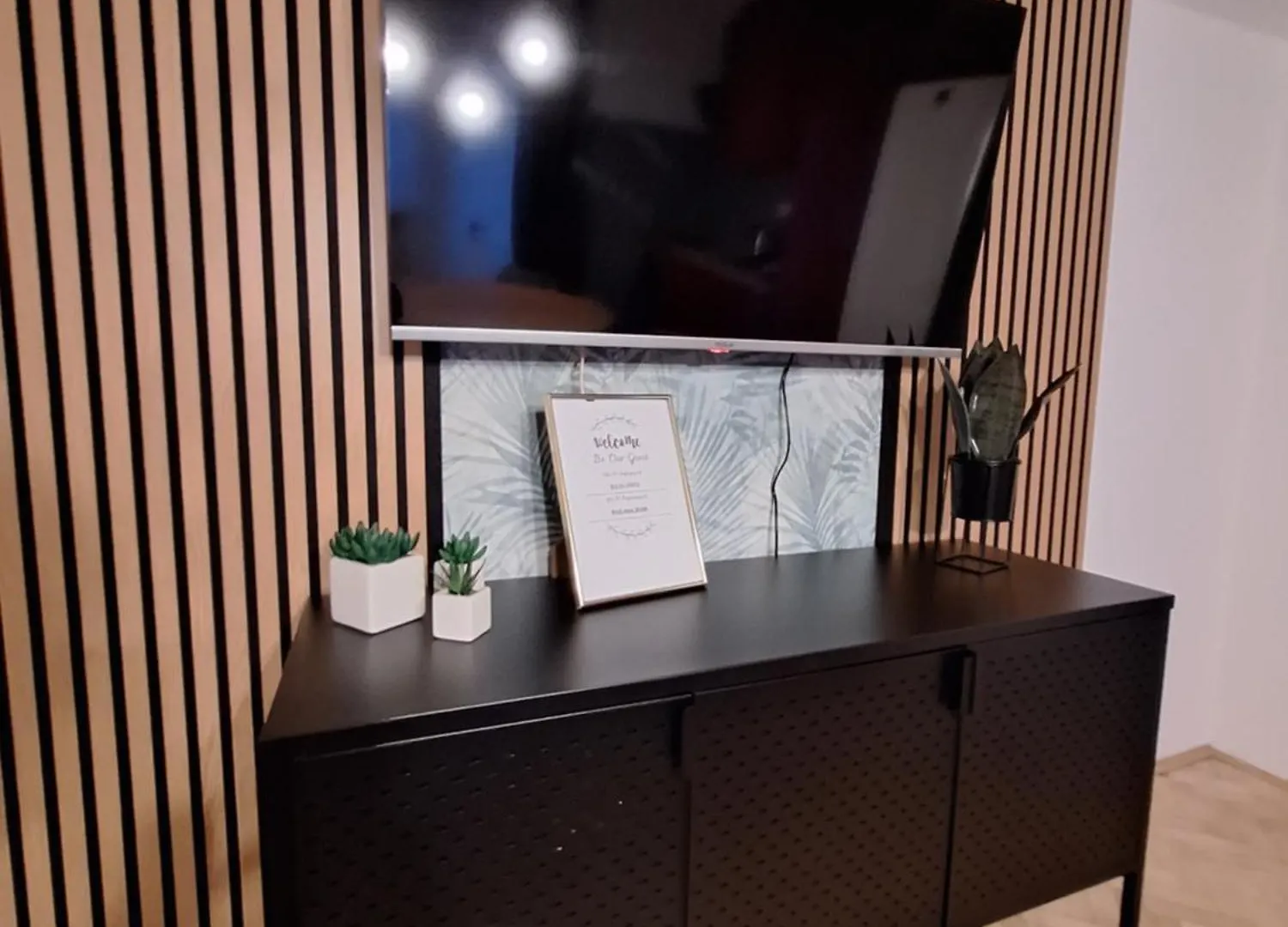 Lucy Apartments With Heated Pool & Free Private Parking Задар 0*,