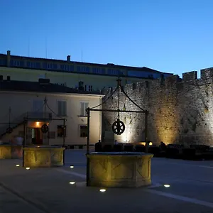 Pleasure 1 I 2 Zadar