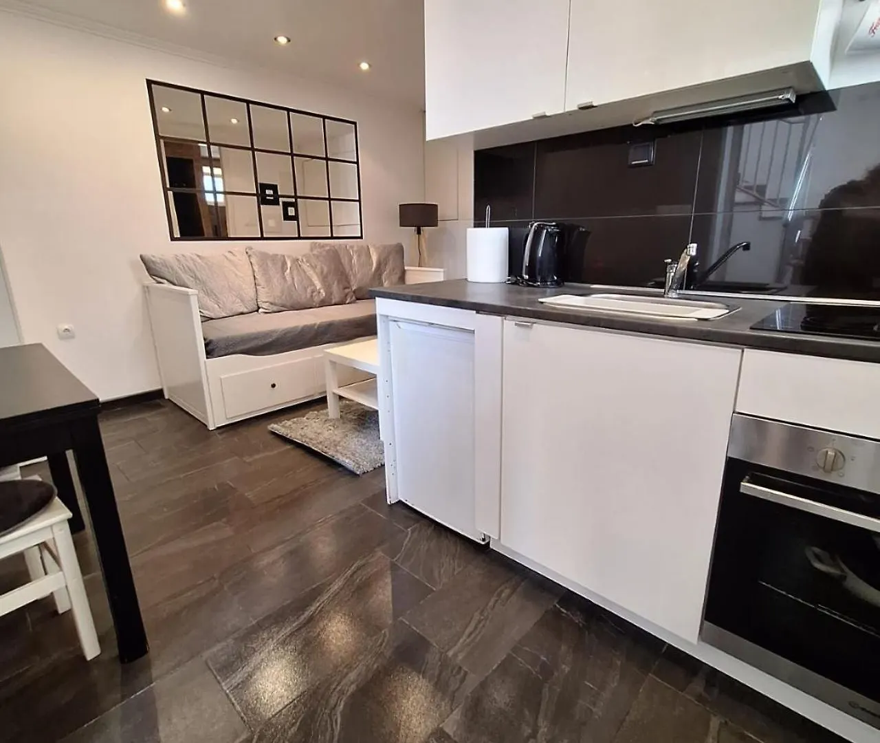 Lucy Apartments With Heated Pool & Free Private Parking Zadar
