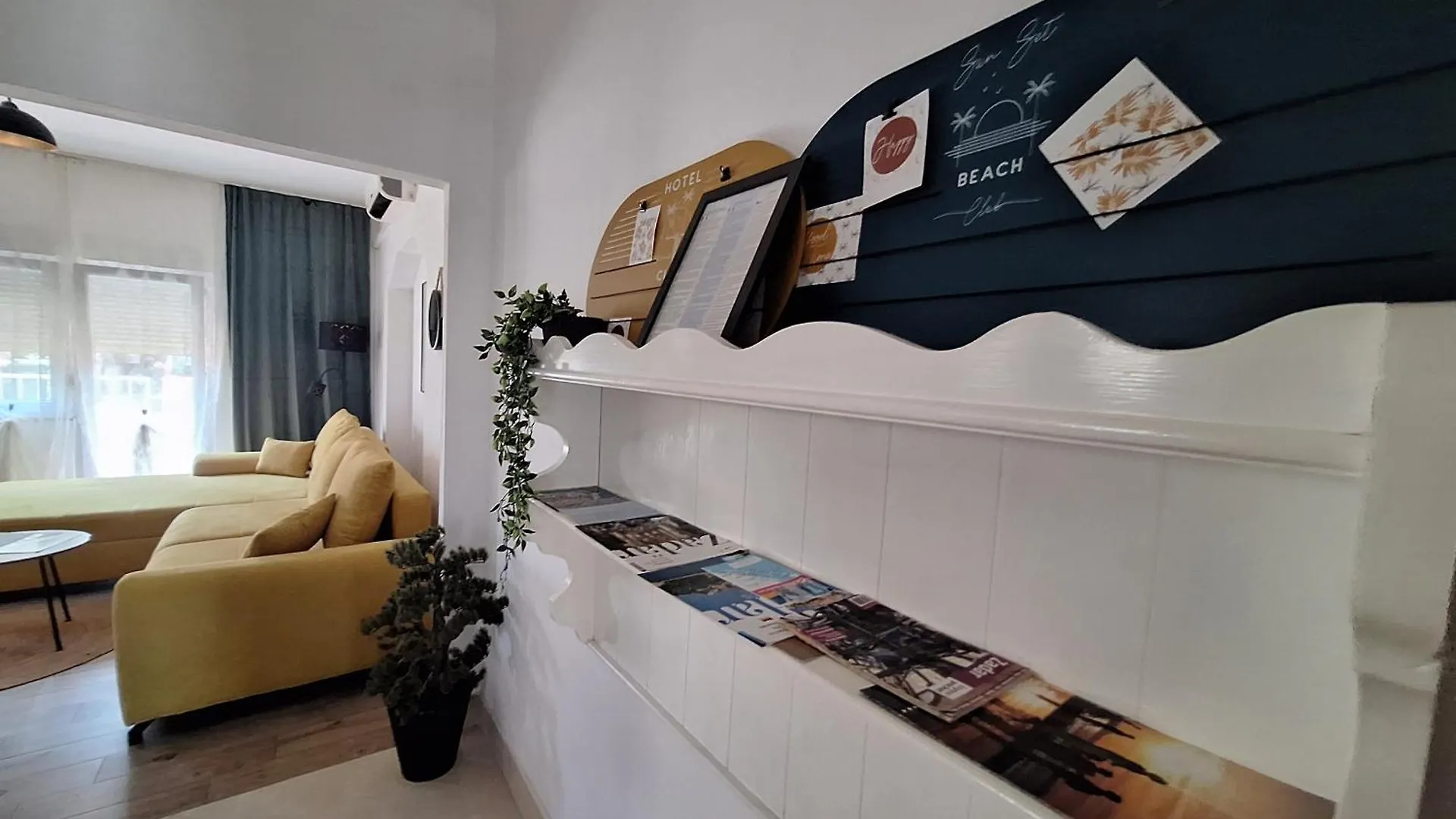 Lucy Apartments With Heated Pool & Free Private Parking Zadar Croatia