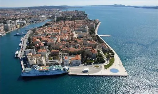 Lucy Apartments With Heated Pool & Free Private Parking Zadar Croatia